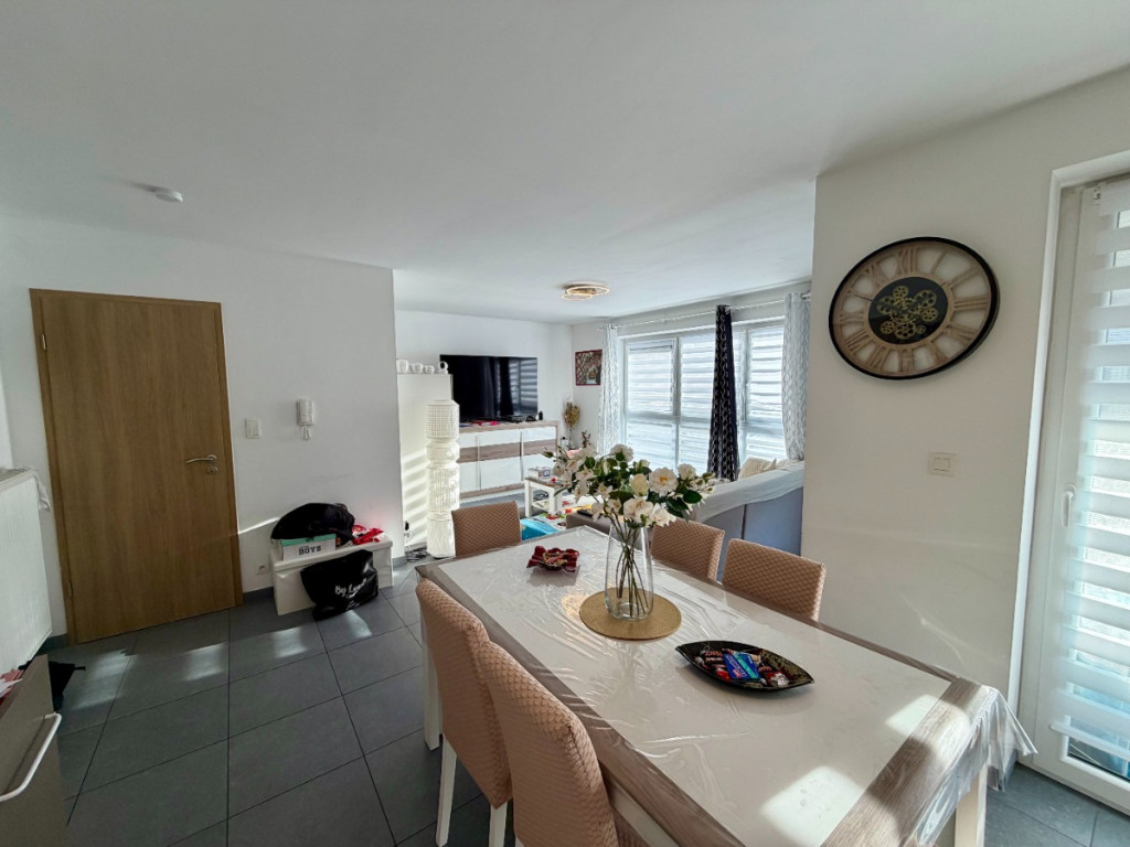 rue haute - 45 - 11 - 4100