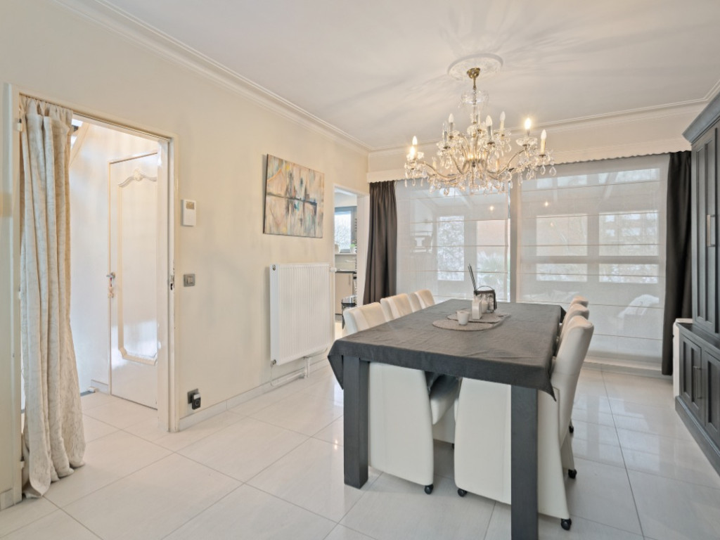 Antwerpsesteenweg - 173 B - - 2070