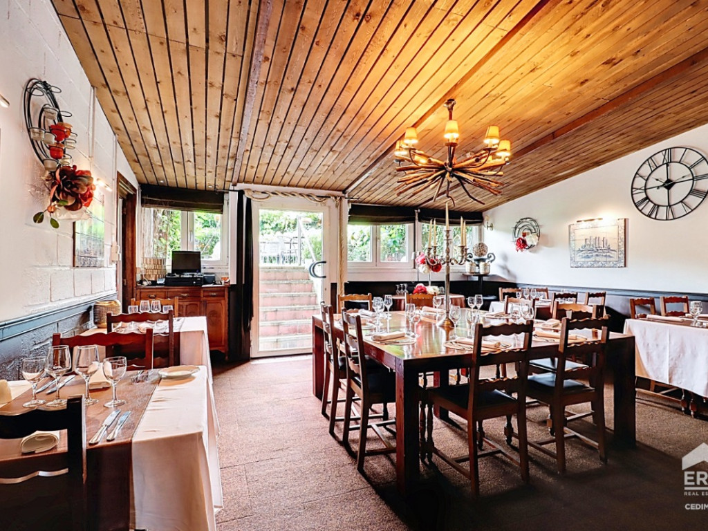 Chaussée de Bruxelles - 517-519 - - 1410