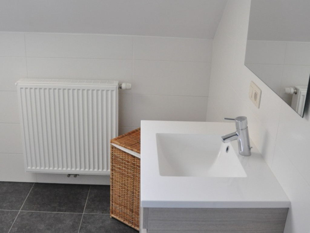 Gebroeders Van raemdonckstraat - 19 - Bus 202 - 2560