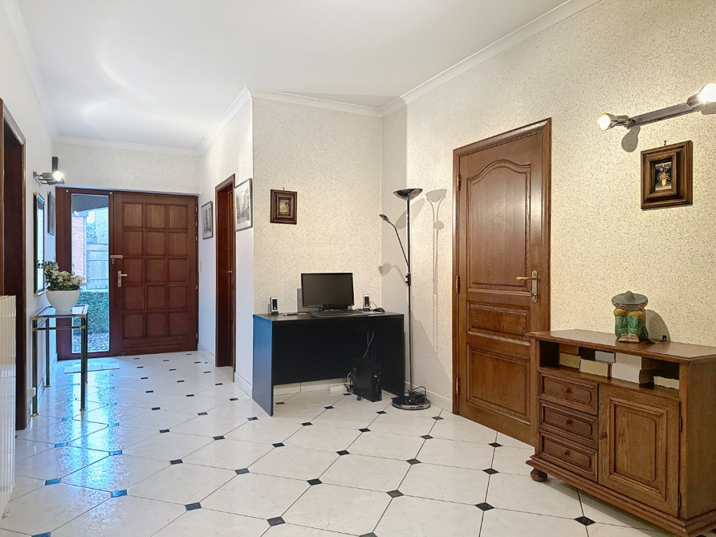 Rue du Parc - 71 - - 4470