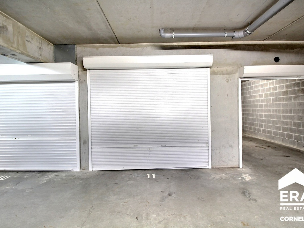 joseph bracops - 14 - Garage - 1070