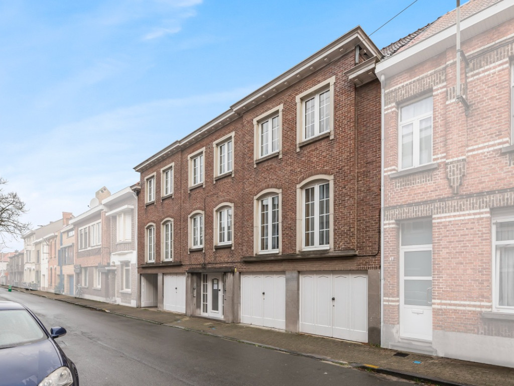 Baron Dhanisstraat - 19 - - 9100