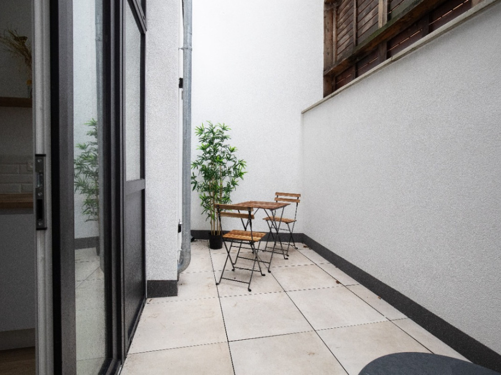 Rue Paradis - 64 - - 4000