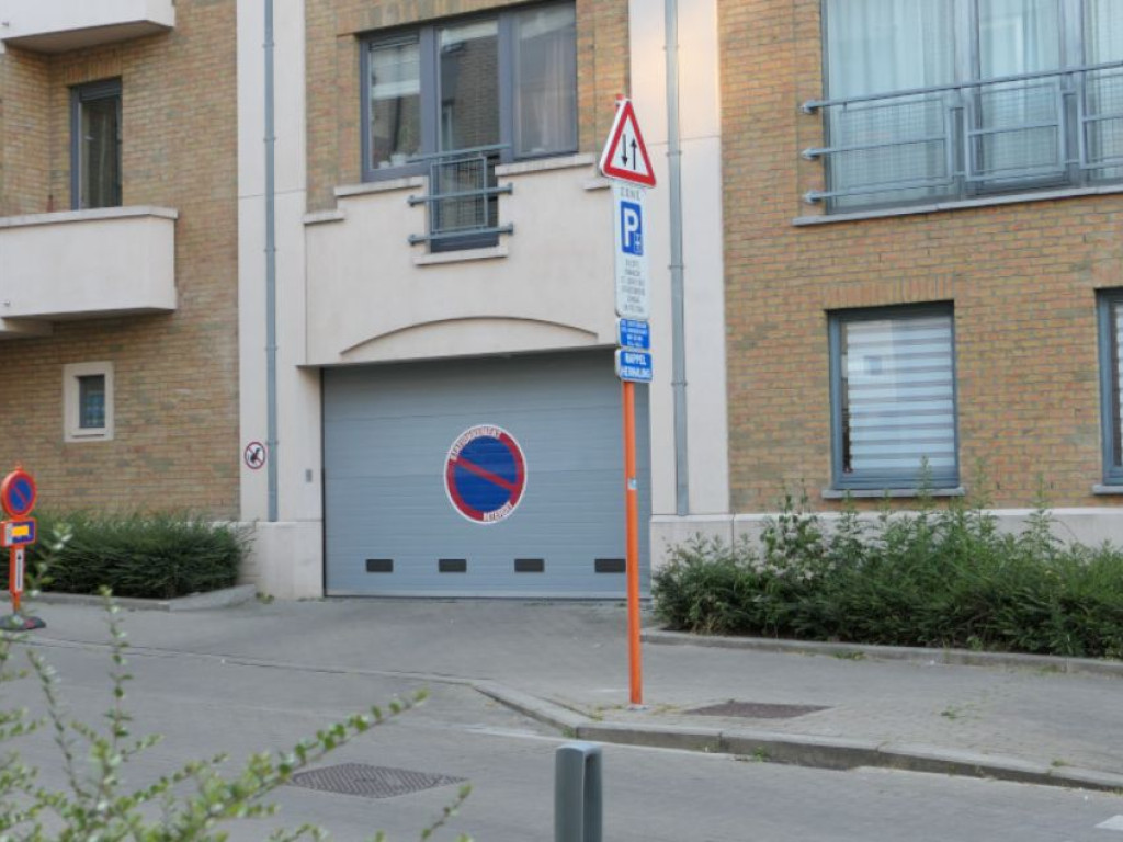 avenue Jean Monnet - 12 - - 1200