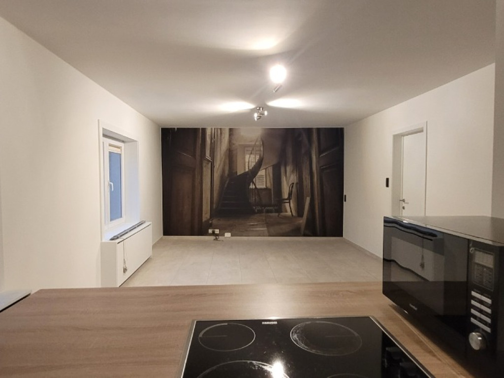 Komenstraat - 127 - - 8940