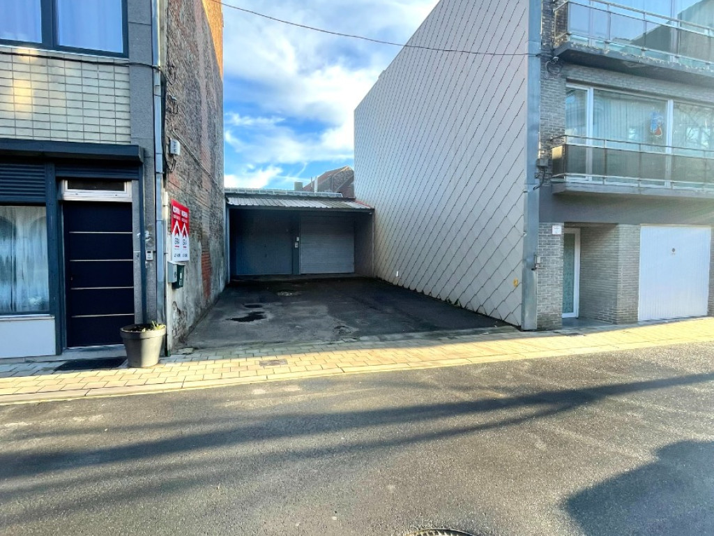 Esplanadestraat - 7 - - 8930