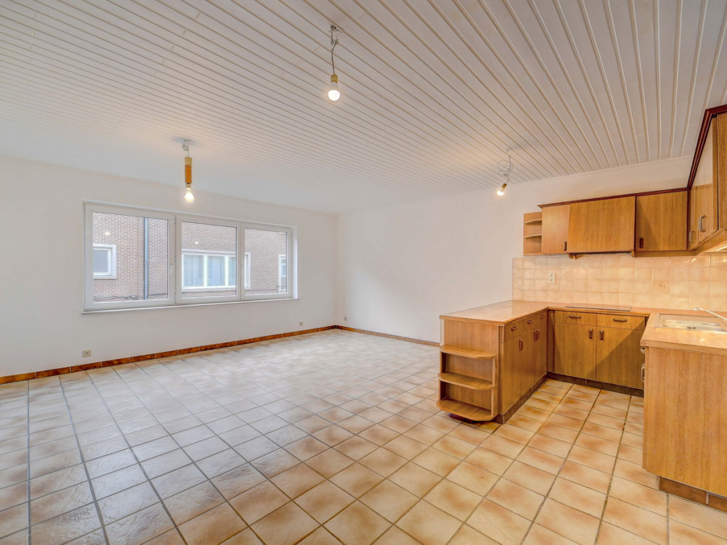 Henri Caronstraat - 21 - - 1560