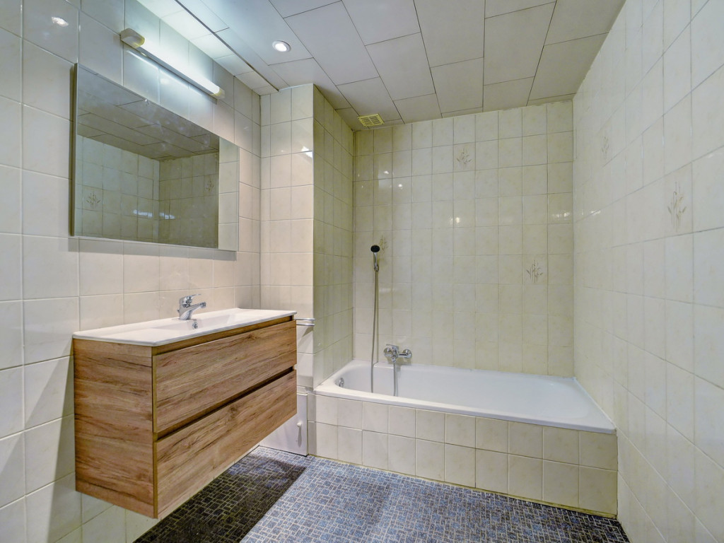 Henri Caronstraat - 21 - - 1560