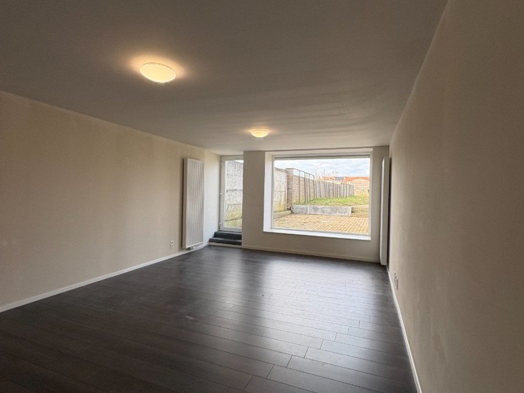 Komenstraat - 70 - - 8940