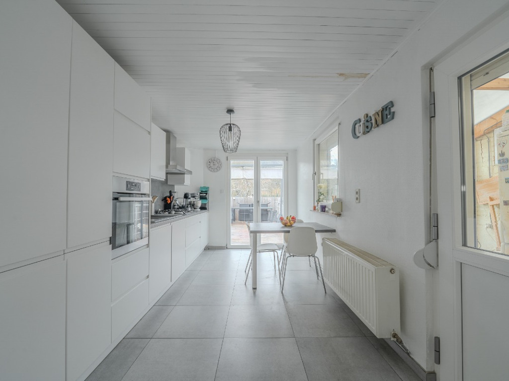 Rue Coppin - 74 - - 5100