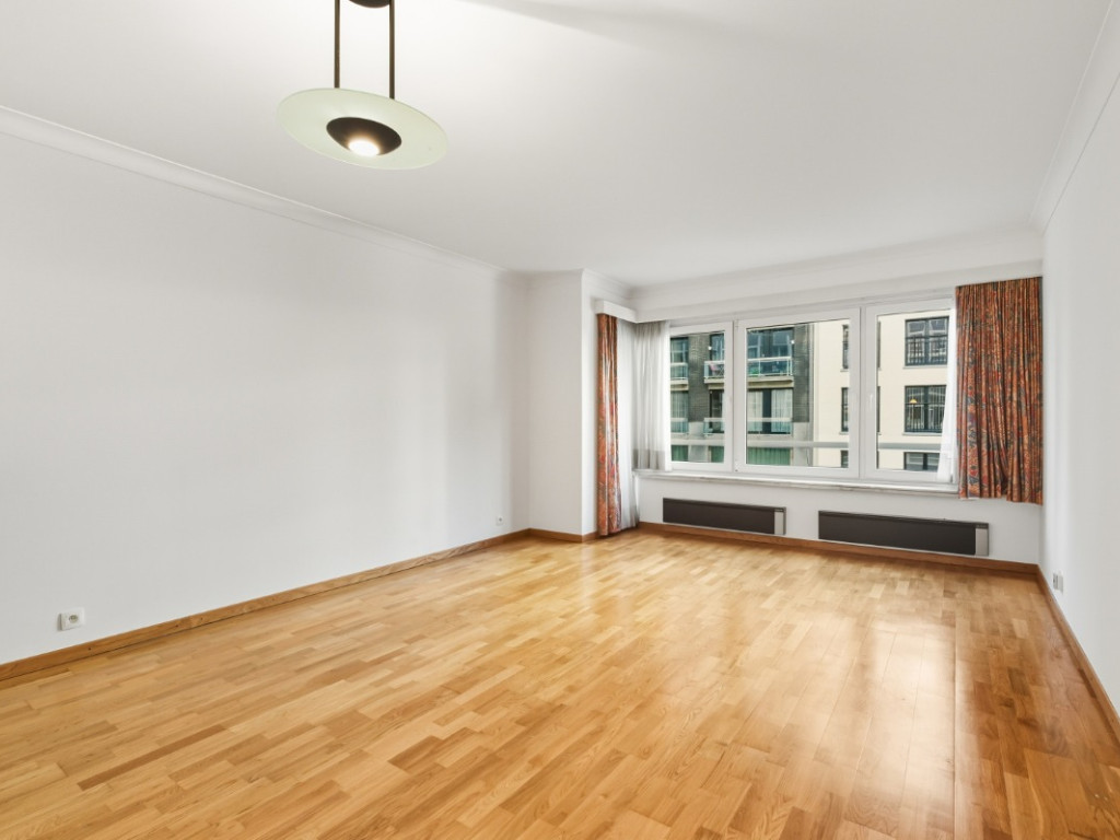 Europagalerij - 2 - 17 (0204) - 8400