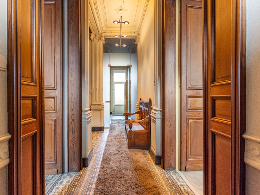 Burgemeester Vandenbogaerdelaan - 18 - - 8870