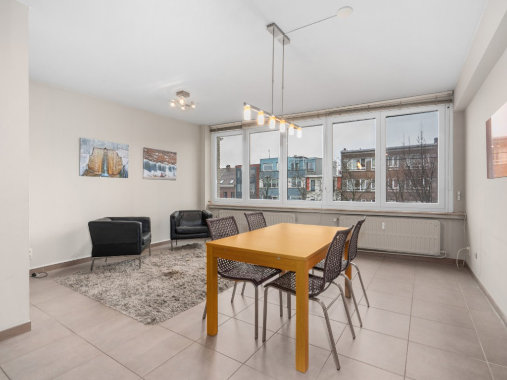 Kioskplaats - 30 - - 2660