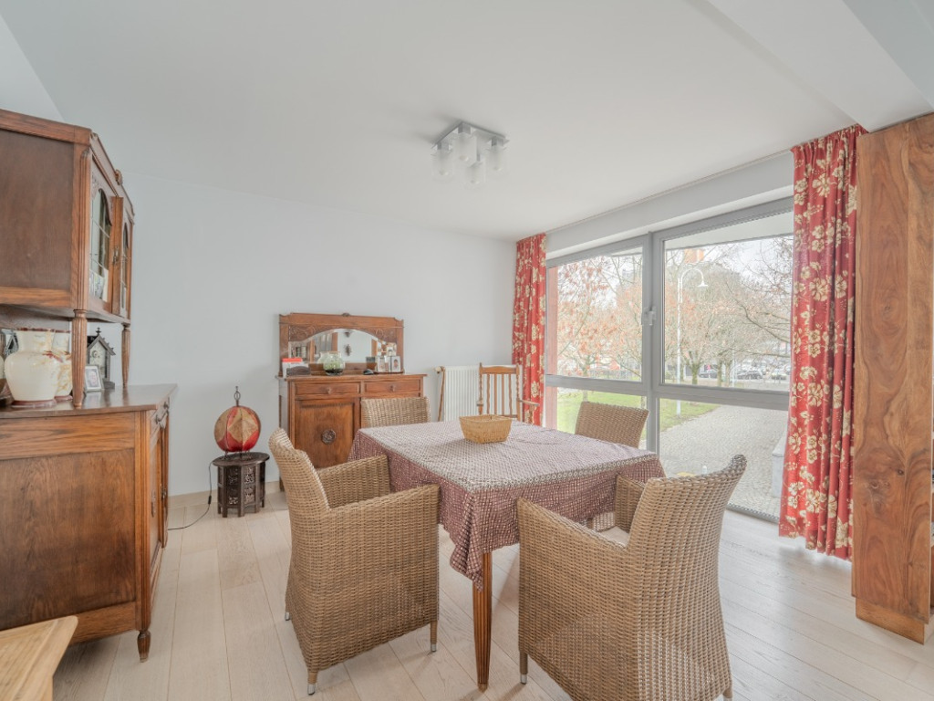 Quai Sainte Barbe - 1 - - 4020