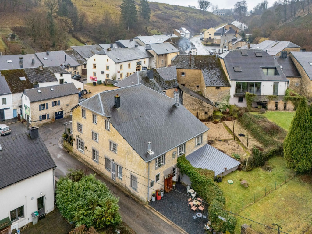 Rue Warlomont - 7 - - 6824