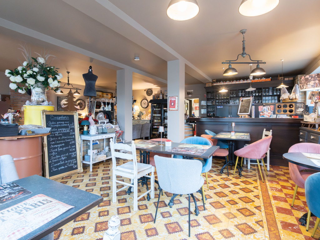 Rue Warlomont - 7 - - 6824