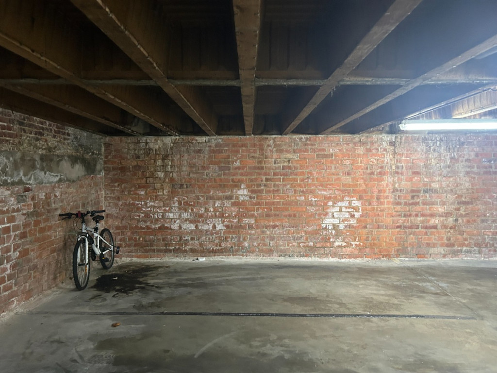 Rue Xavier De Bue - 16 - - 1180