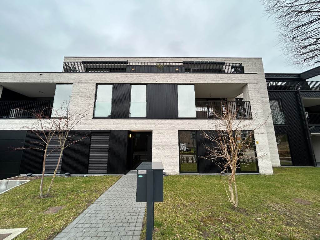 Adelberg - 78 - 0101 - 3920