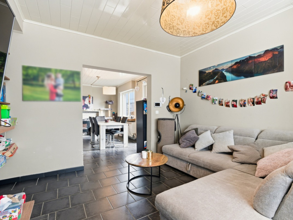 Bunderstraat - 8 - - 9290