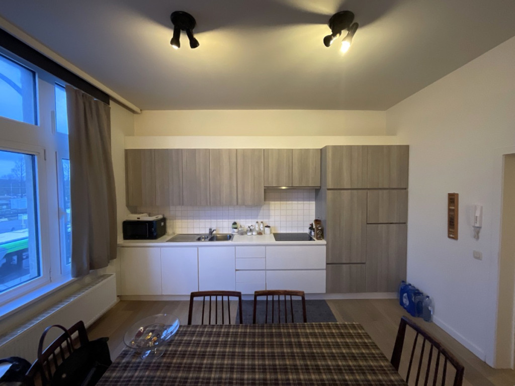 Stationsplein - 23 - 101 - 2200