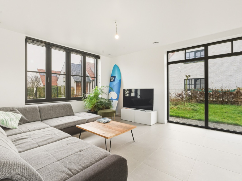 De Moucheronstraat - 4 - - 8630