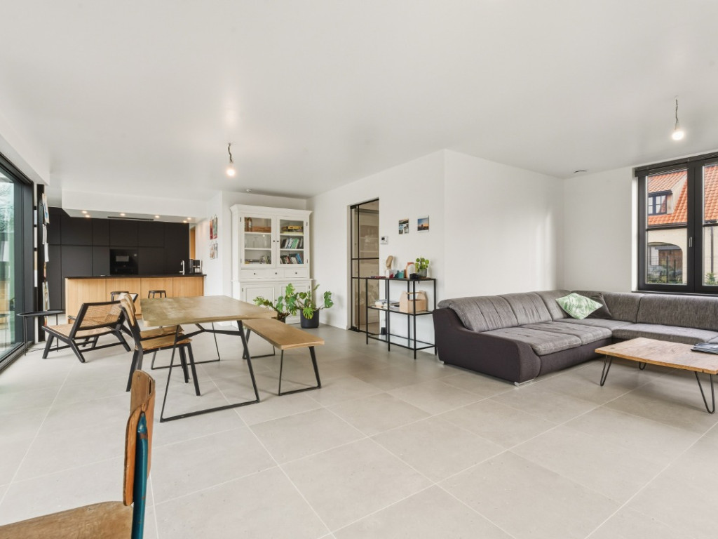 De Moucheronstraat - 4 - - 8630