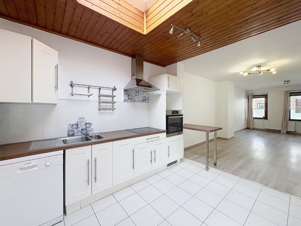 Rue du Chanoine Scarmure - 3 - 2 - 7060