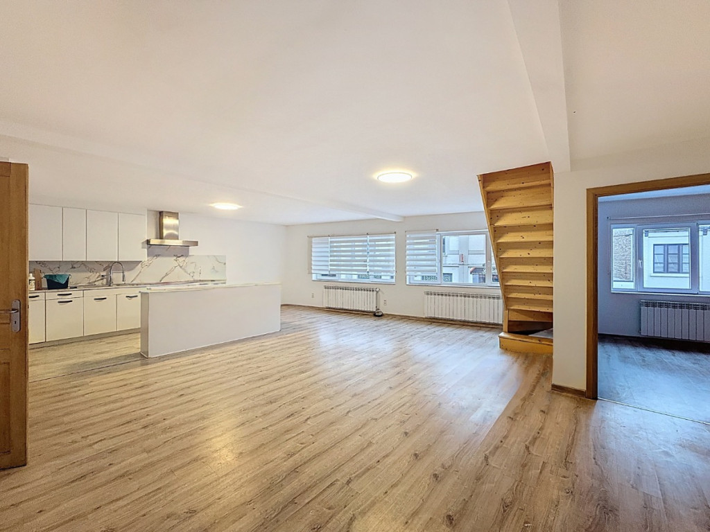 Rue du Peuple - 50 - 0.1 - 7333