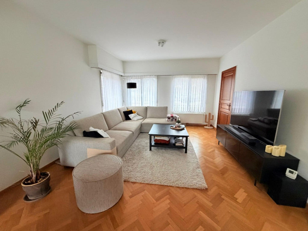 Vezerlaan - 1 - - 3540