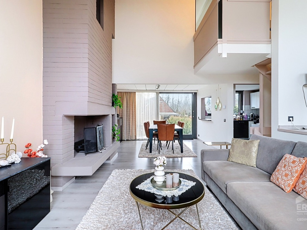 Avenue Prince Jérôme Bonaparte - 18 - - 1420