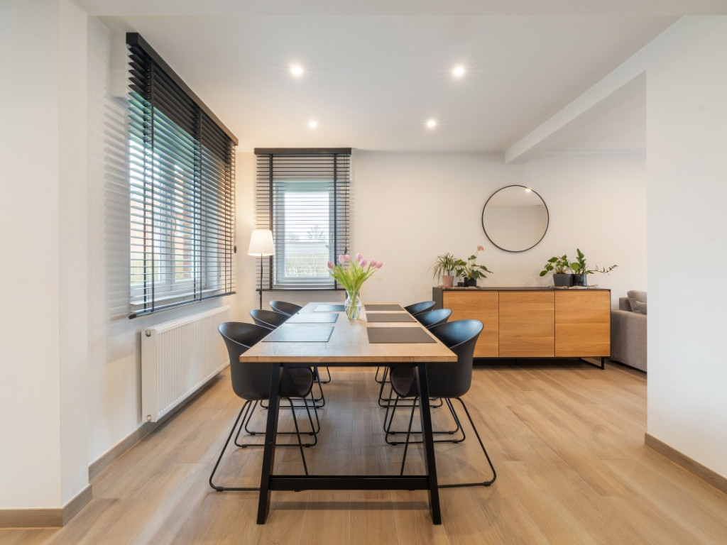 Ros Beiaardstraat - 23 - - 9200