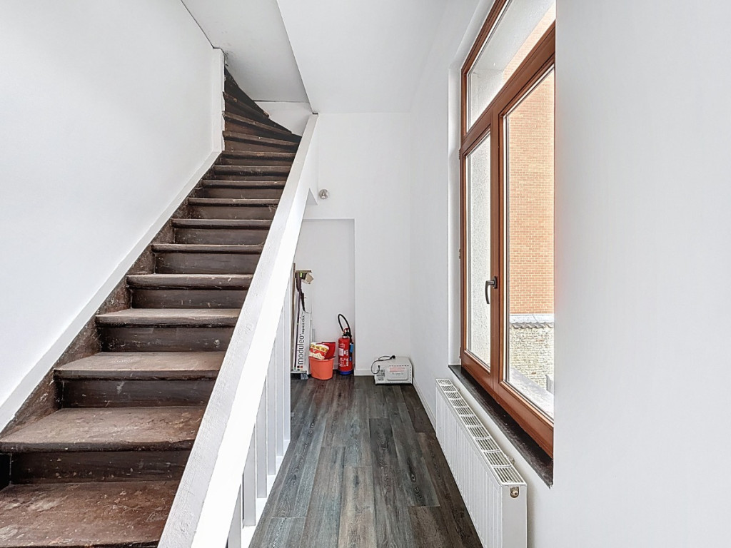 Rue de la Grande Triperie - 23 - 1D - 7000