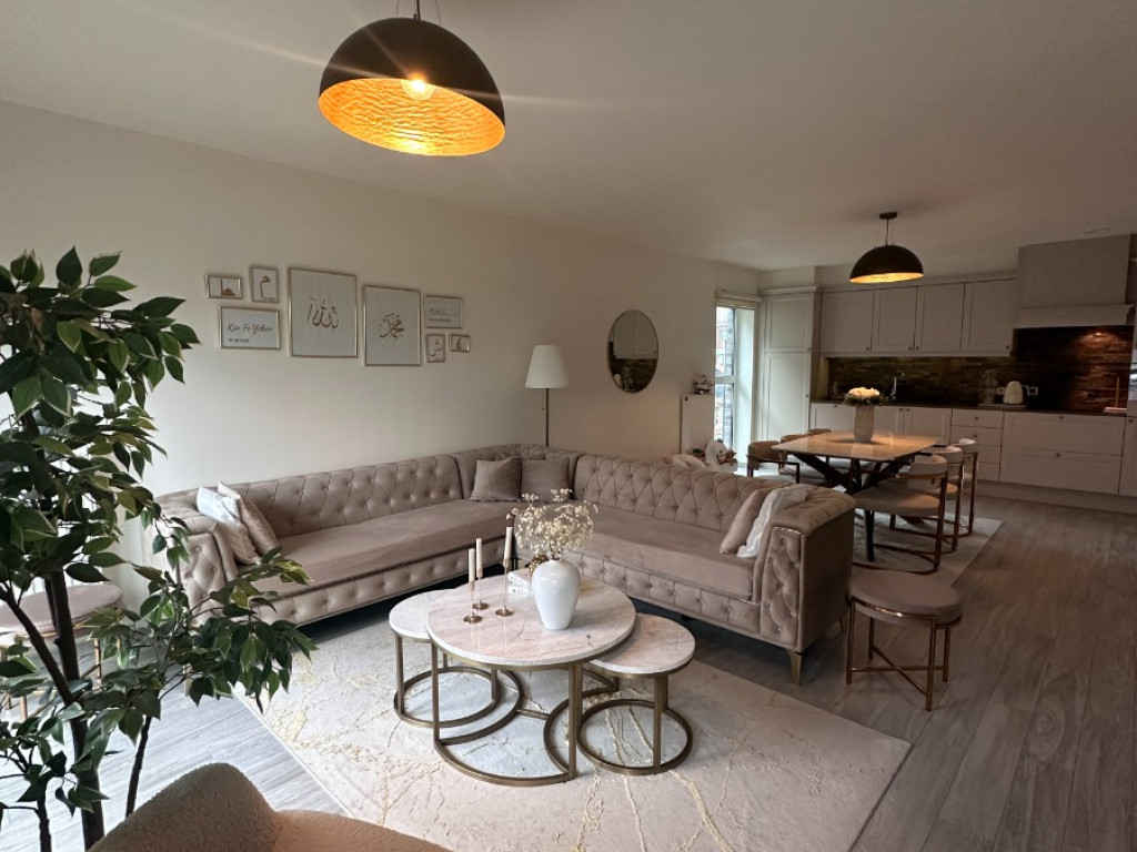 Lindenhof - 15 - 17 - 2440