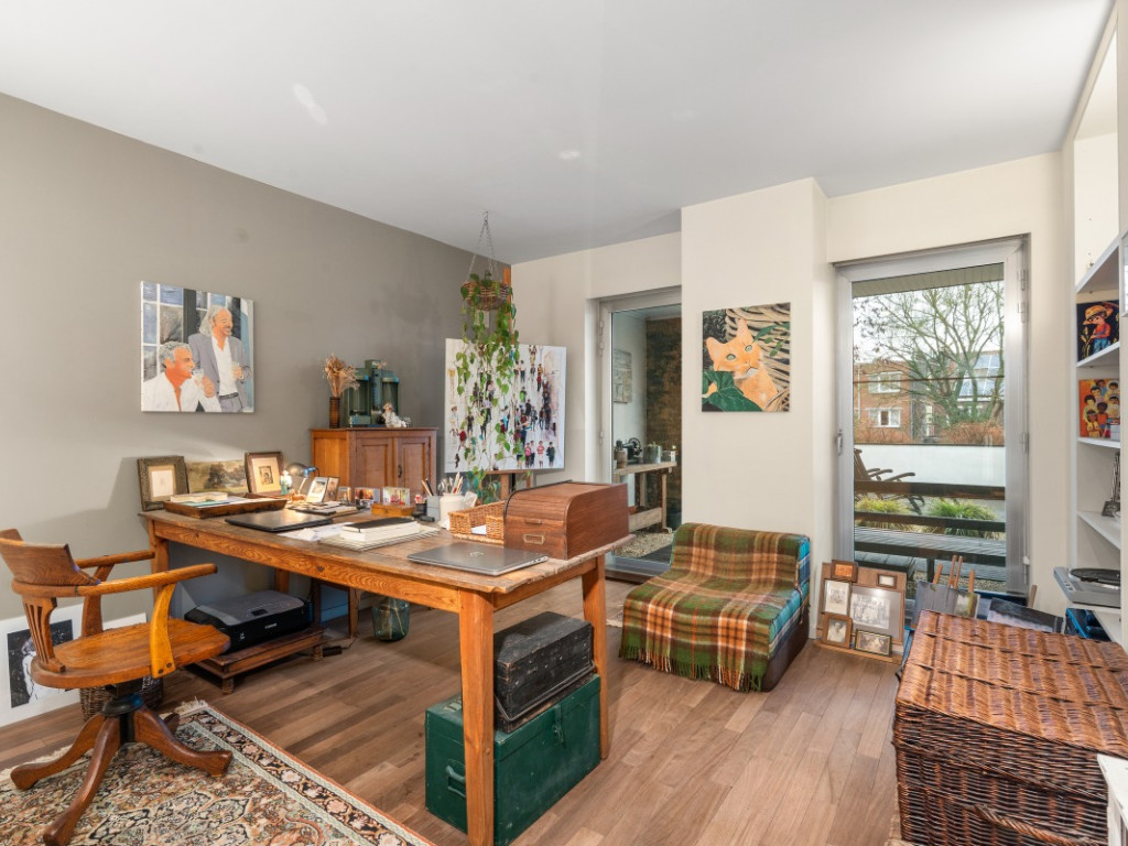 Asterdreef - 15 - - 9040