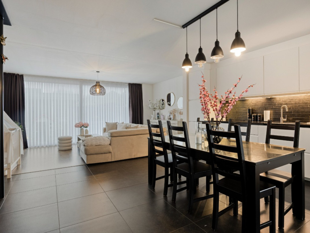 Klonkaartstraat - 2 - - 3980