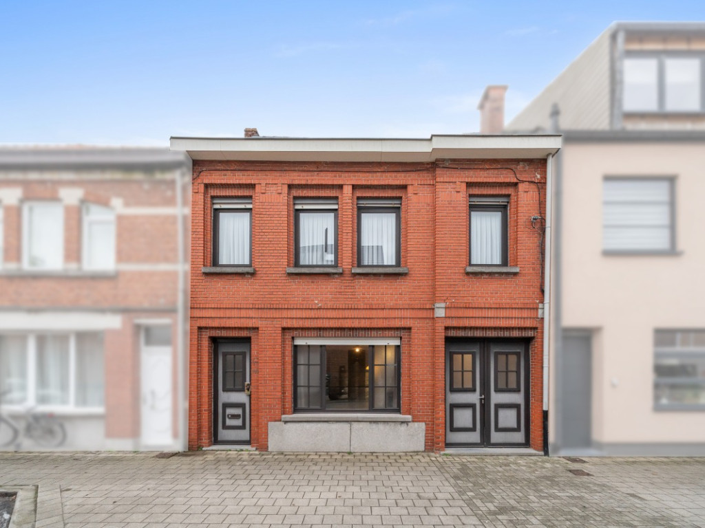 Langestraat - 103 - - 9240