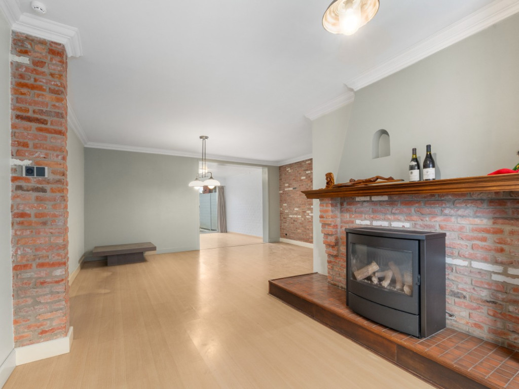 Langestraat - 103 - - 9240