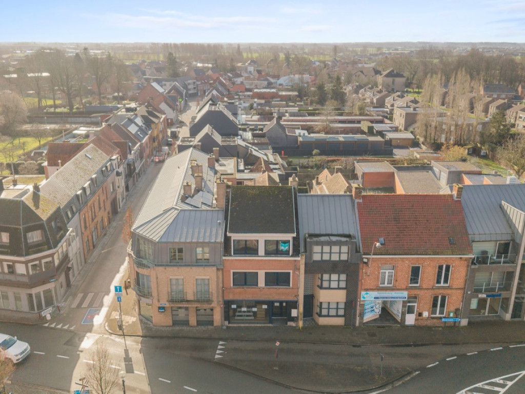 De Plaats - 8 - - 9910