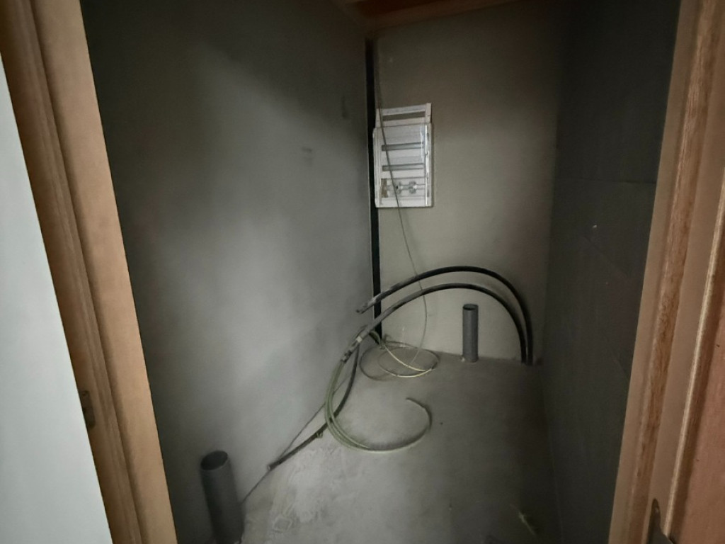 Bedrijvenstraat - 39 - B0.15 - 8906