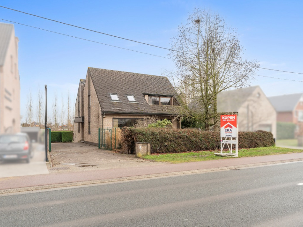 Hoogstraat - 142 - - 9340