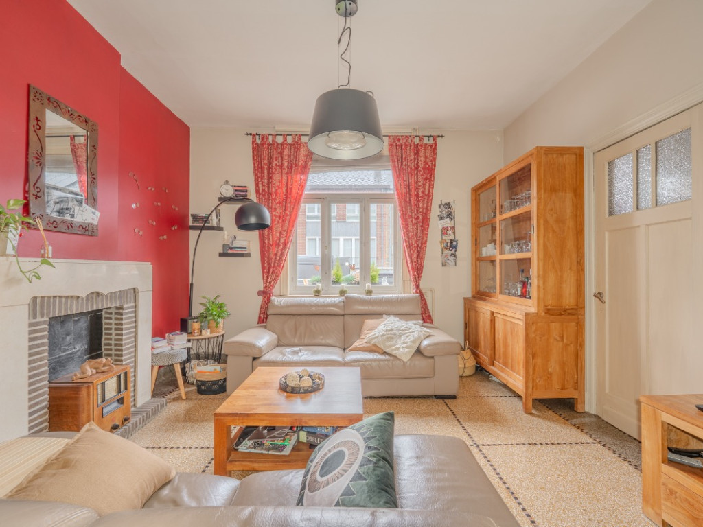 Rue des Champs - 132 - - 5002