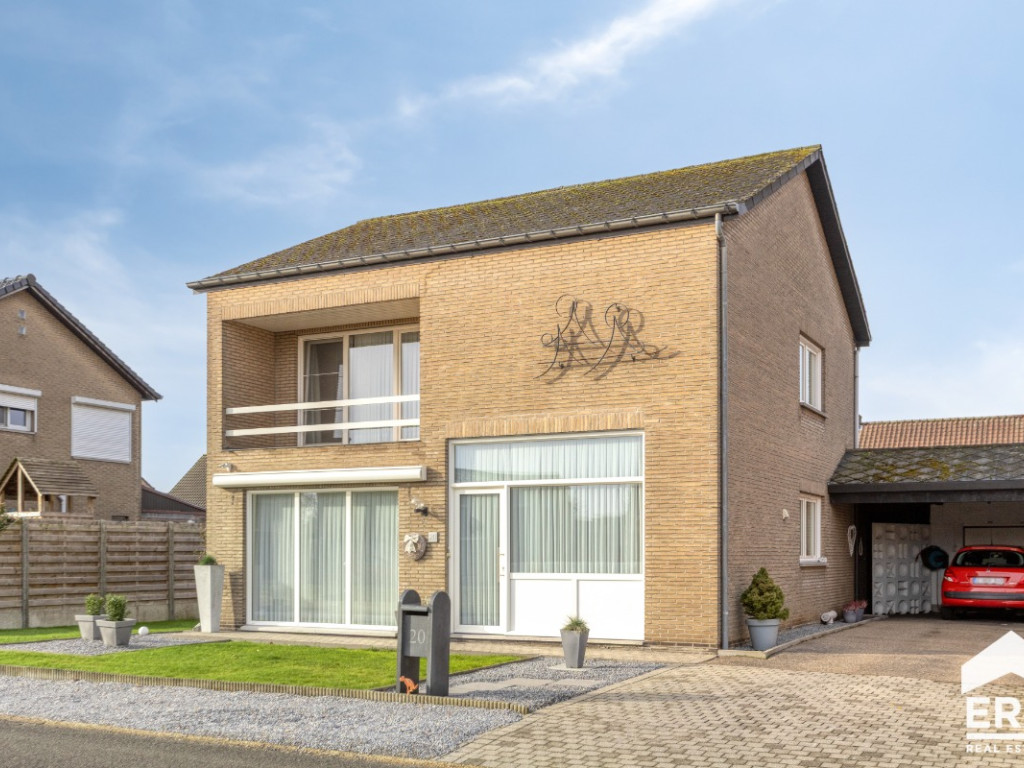 Joost Van De Vondelstraat - 20 - - 3920