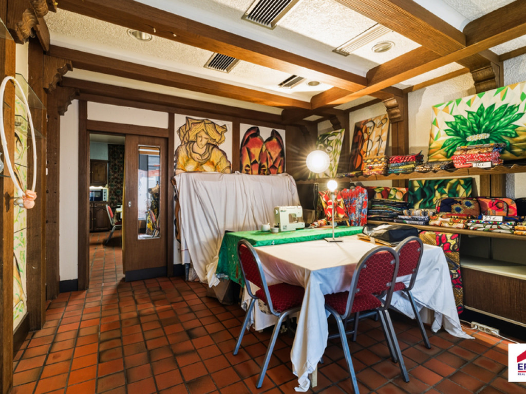 Rue Montgomery - 15 - - 7850