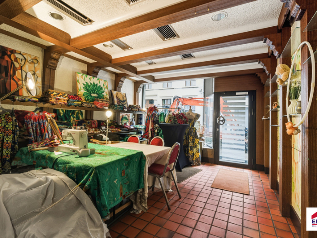 Rue Montgomery - 15 - - 7850