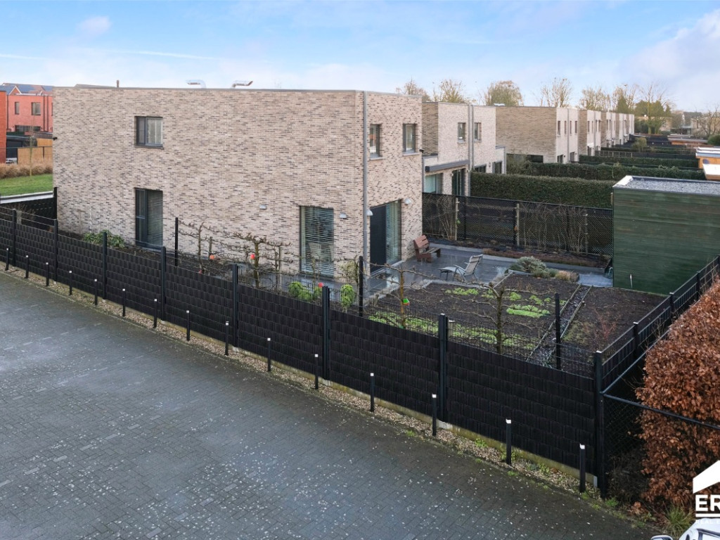 Wortelveldstraat - 2 - - 3900