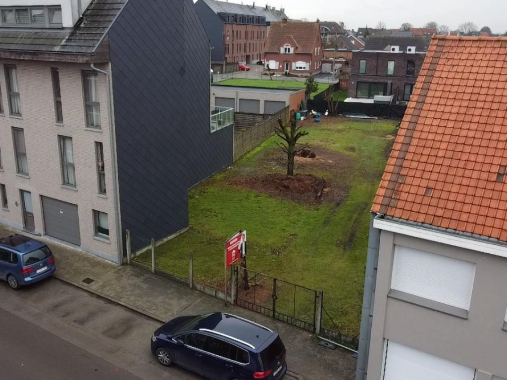 Oostrozebeeksestraat - 21 - - 8710