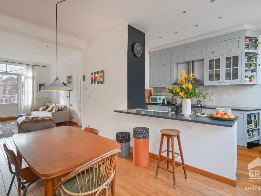 Rue de Rome - 33 - - 1060