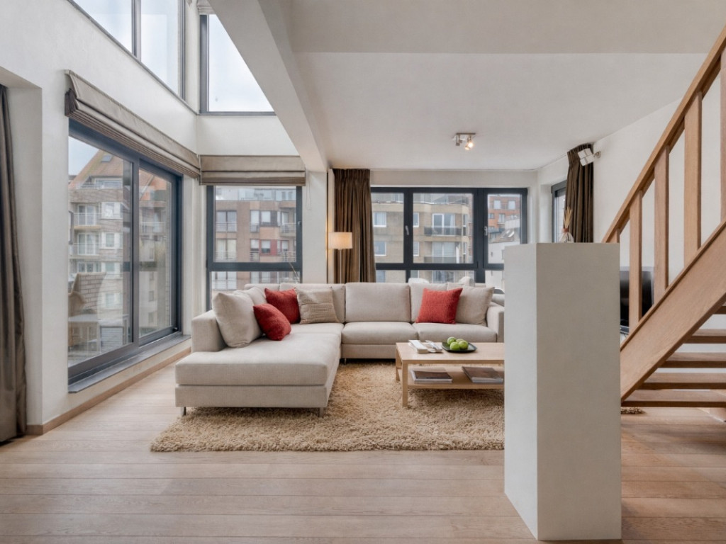 Nicolas Mengélaan - 17 - 51 - 8301