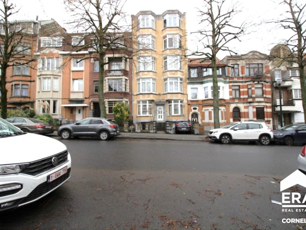 Avenue Gounod - 34 - 0 - 1070